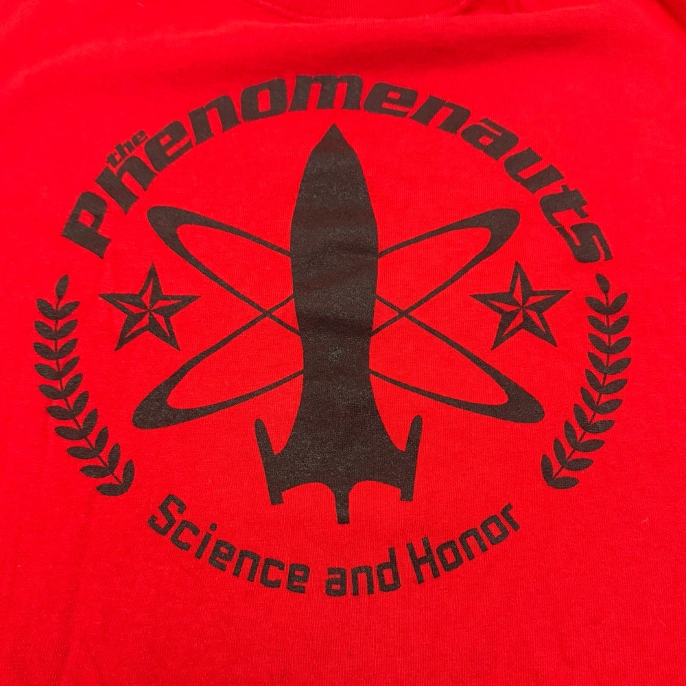 🚀 The PHENOMENAUTS Vintage band shirt! 🚀
